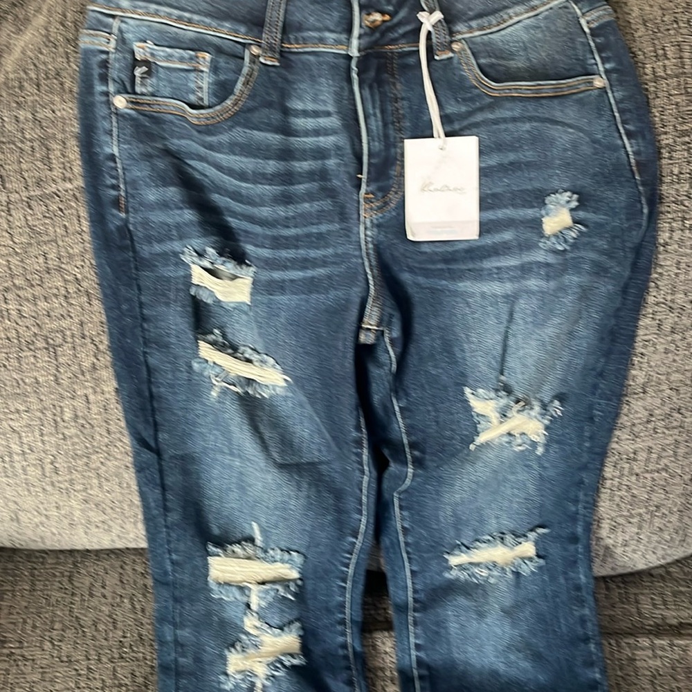 NWT Kancan denim distressed jeans size 14x30 (price tag notes 14w)